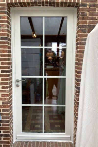 Pose d'une porte créative Classique, vitrée Grand Jour