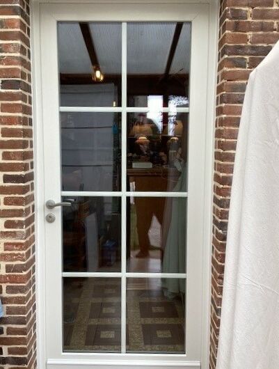 Pose d'une porte créative Classique, vitrée Grand Jour